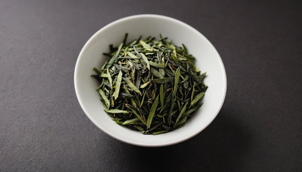 Thé sencha : vos alliés santé et minceur dévoilés !
